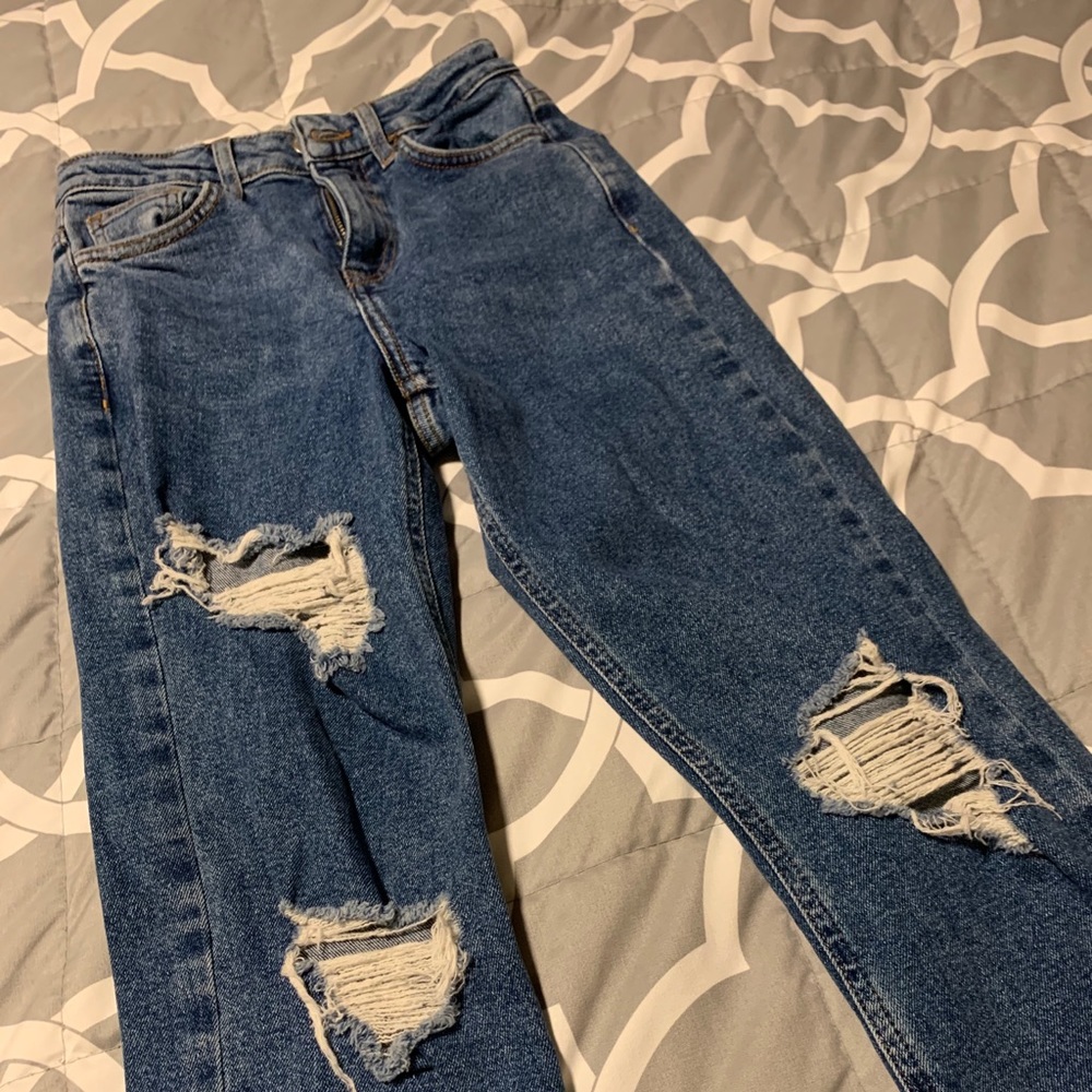 ASOS Petite - Ripped Mom Jeans - Picture 6 of 7